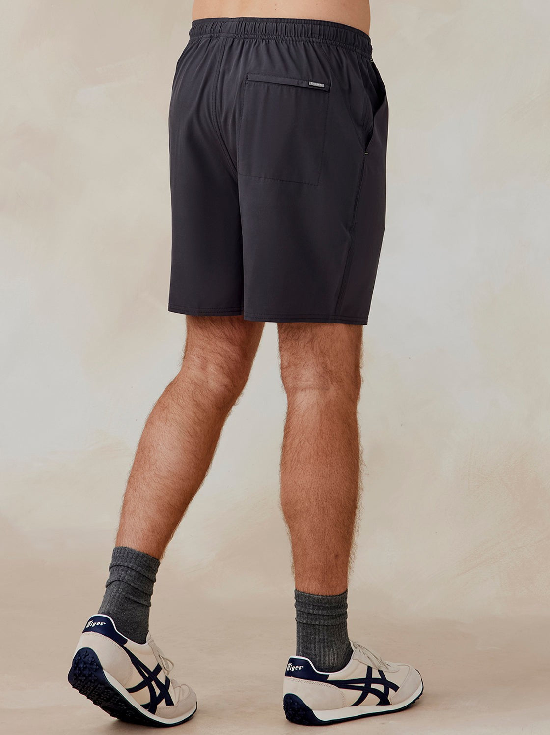 Vital 7in Unlined Short