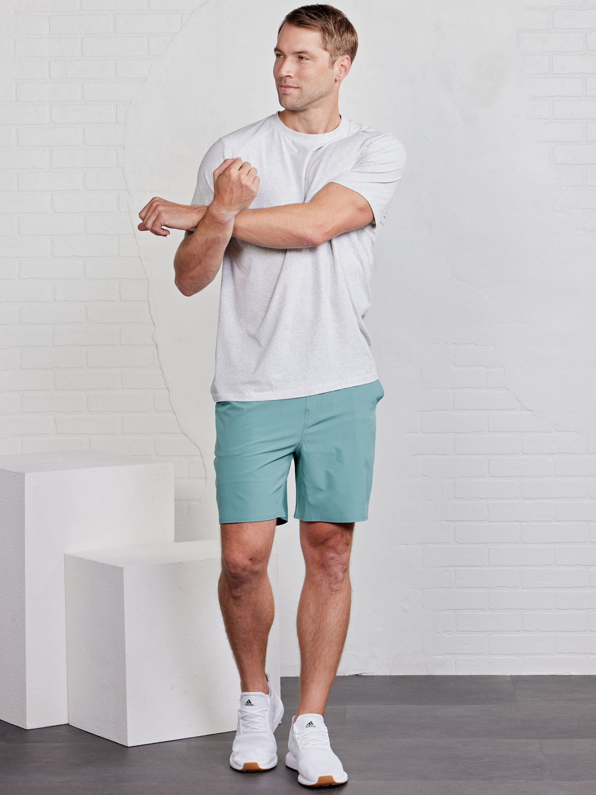 Vital 7in Unlined Short