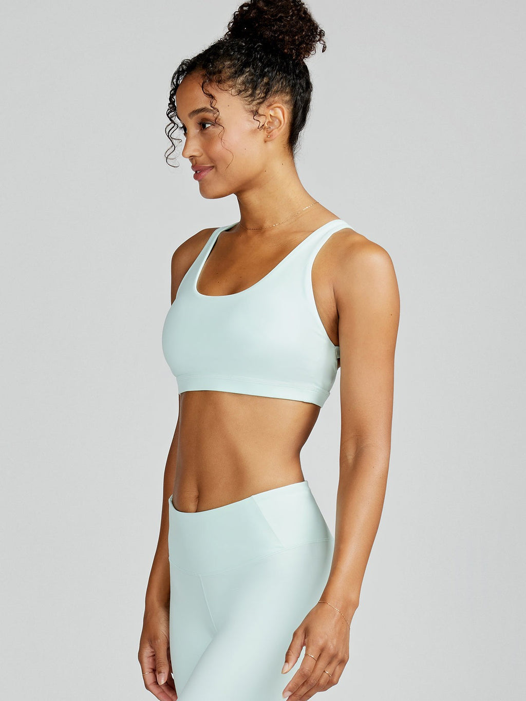 Sculptive Flow Sports Bra