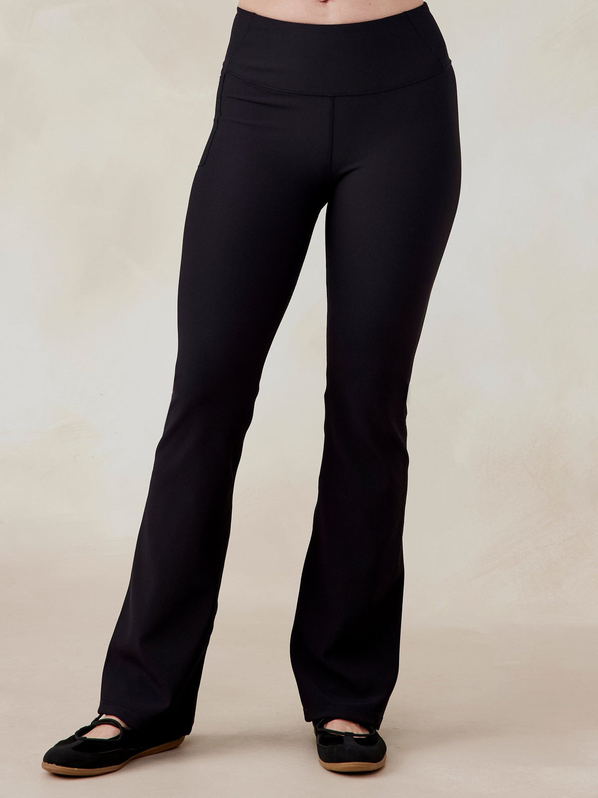 Sculptive Rib Pocket Flare Pant
